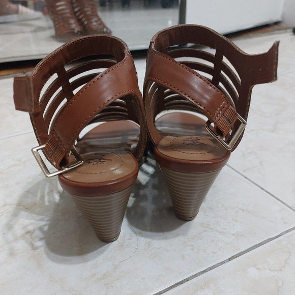 STYLE & CO Women's Haileyy Shooties Sandals Heels COGNAC Brown Chic Trendy Style - Picture 13 of 13